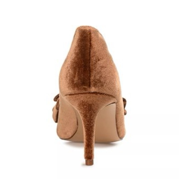 Journee Collection Crystol Velvet Pump in Elegant Brown - Size 9.5 NWOT - Picture 4 of 12